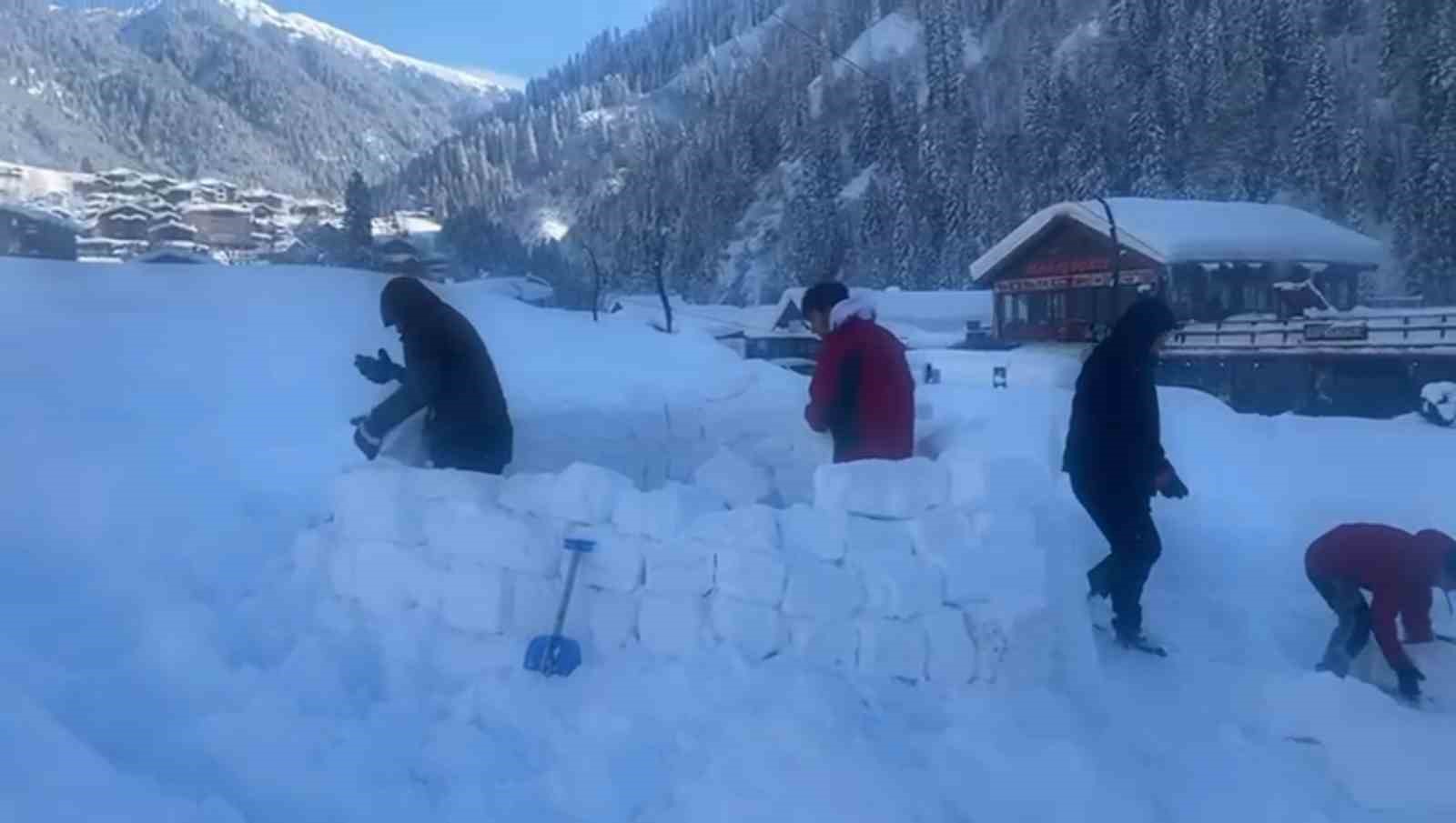 ayder yaylasina yapilan iglolar ilgi cekiyor 1 9phwtMhl
