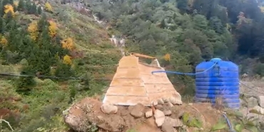 ayder-yaylasinda-mezar-gorunumlu-su-deposu-gorenleri-sasirtiyor-qgtOWj2a.jpg