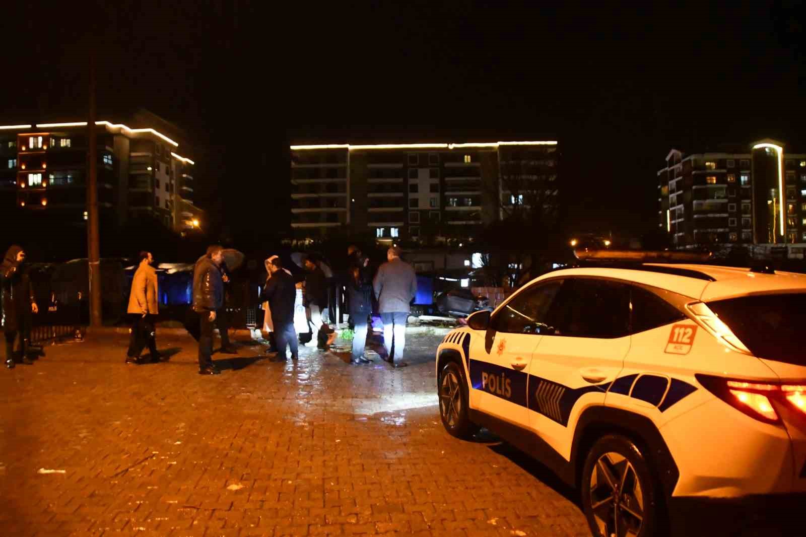 aydinda taskin alarmi sokede dere kenarindaki evler tahliye edildi 2 GIAEvUPj