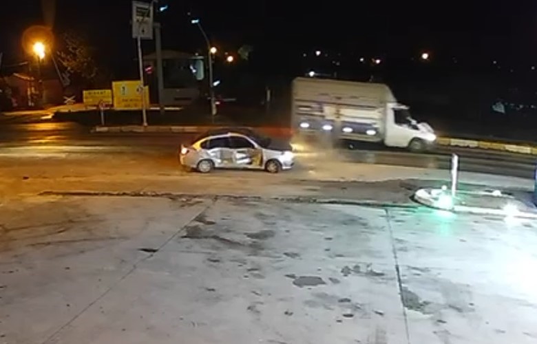 aydinda trafik kazasi 1 olu 2 yarali 1 t86cNGPF