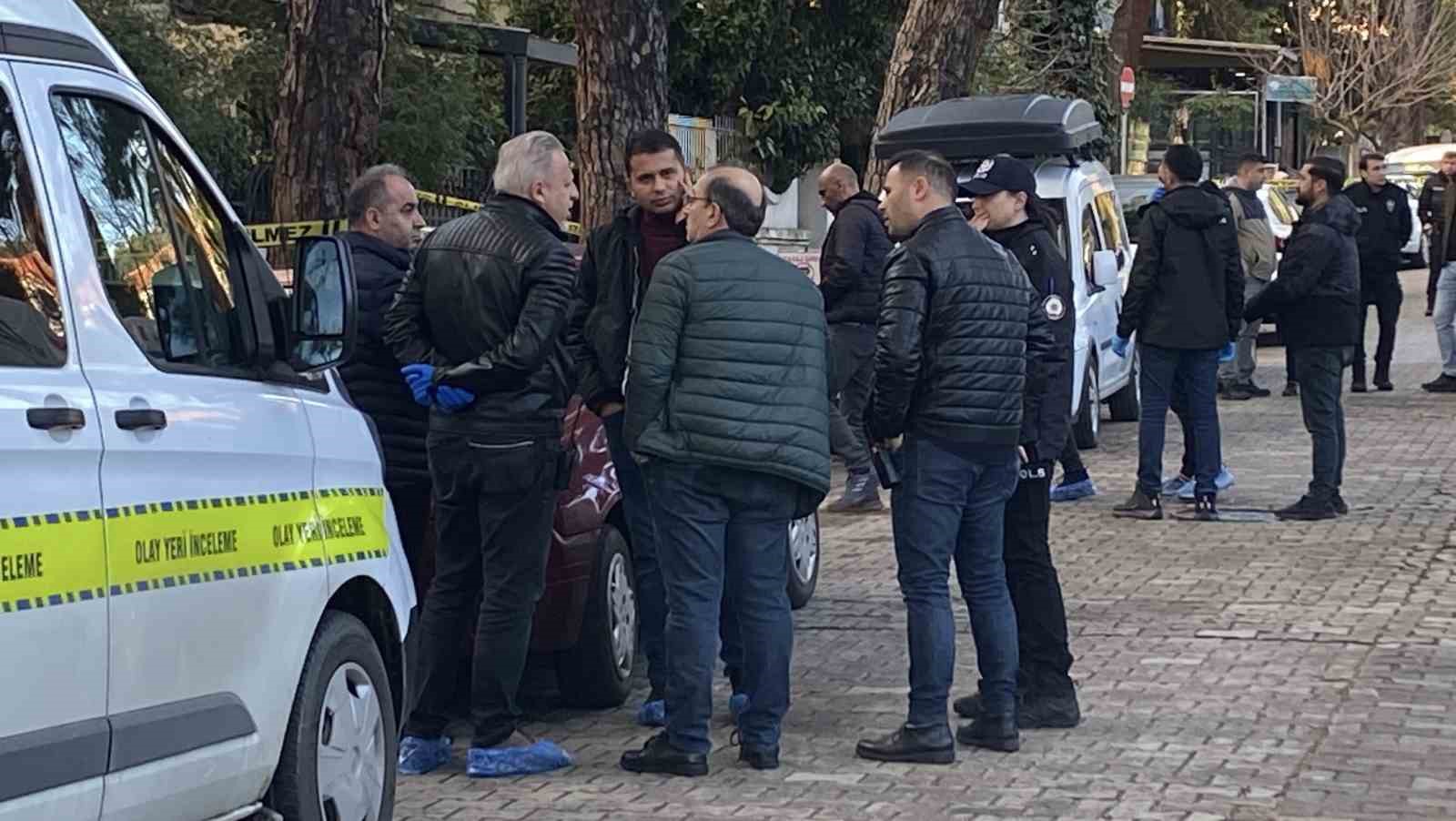 aydinda yasli cift evlerinde bicaklanarak oldurulmus halde bulundu 2 zZ3BIe4U