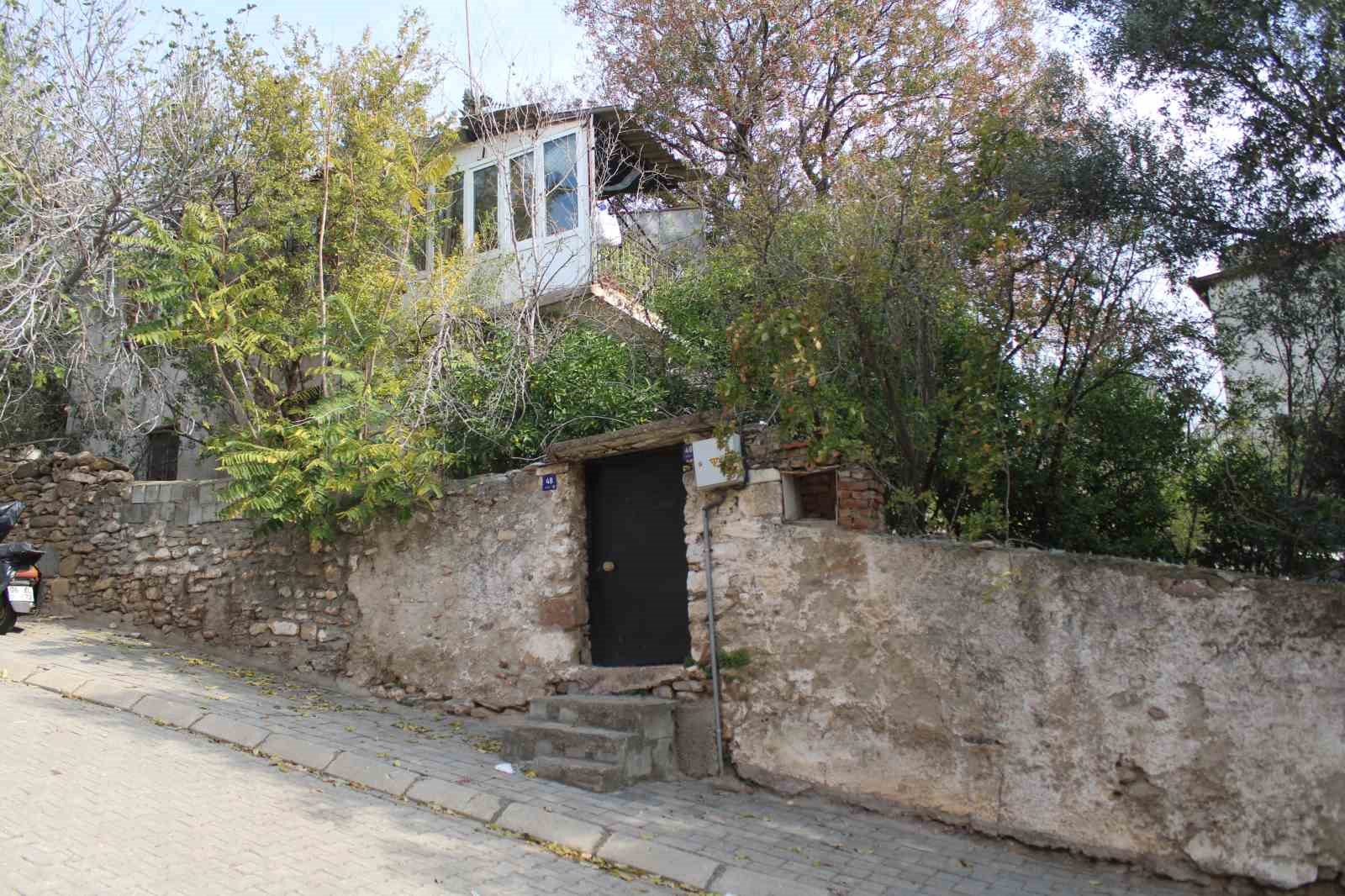 Aydın’ın ‘Beybaba’sının mezarı 105 yıl sonra açığa çıktı 6 aydinin beybabasinin mezari 105 yil sonra aciga cikti 2