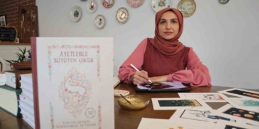 ayetlerle-buyuyen-cocuk-kitabiyla-yeni-nesilleri-ayetlerle-tanistiriyor-ypNC9sEy.jpg