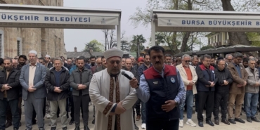 ayla-ogretmen-ve-8-ogrenci-icin-bursada-giyabi-cenaze-namazi-kilindi-N1FFk1zb.jpg