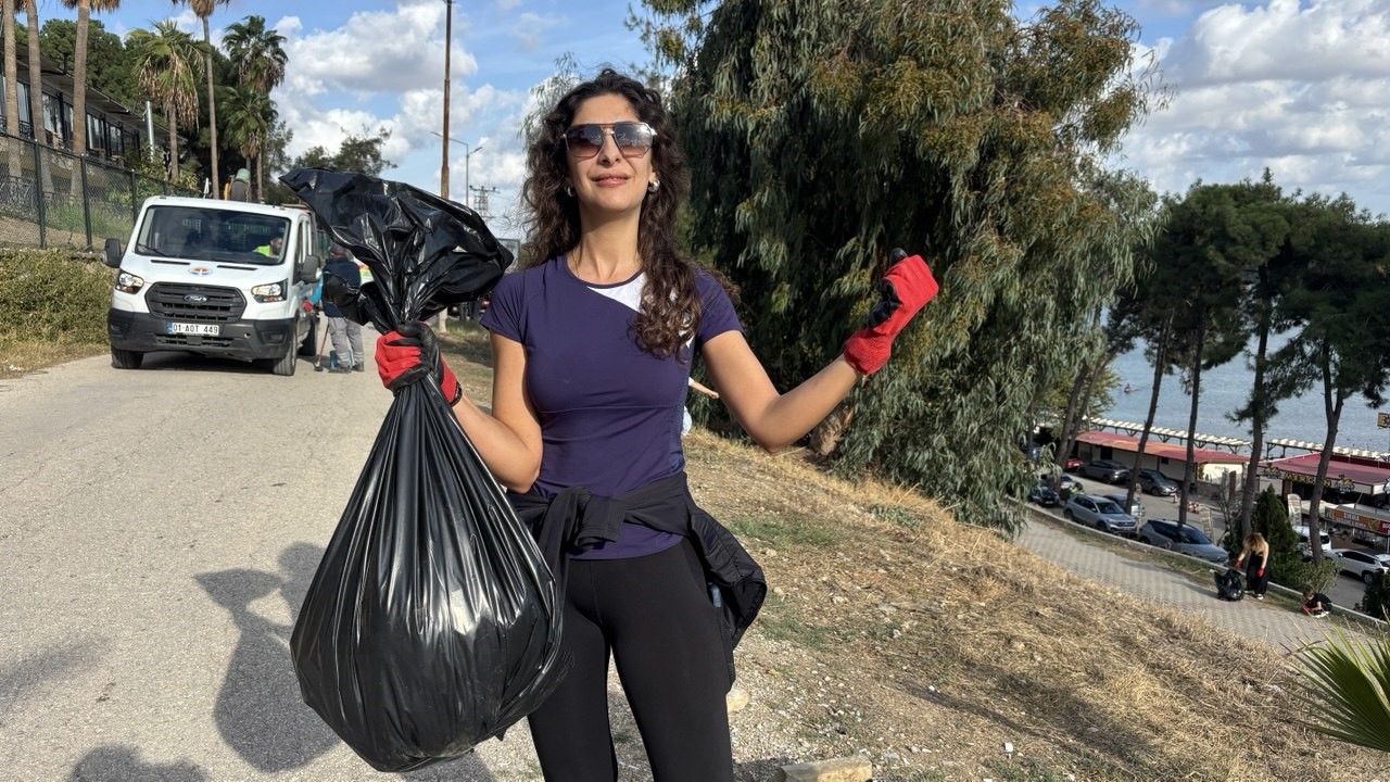 aylarca belediye temizlemedi vatandas bir gunde temizledi 1 kILVfsmG
