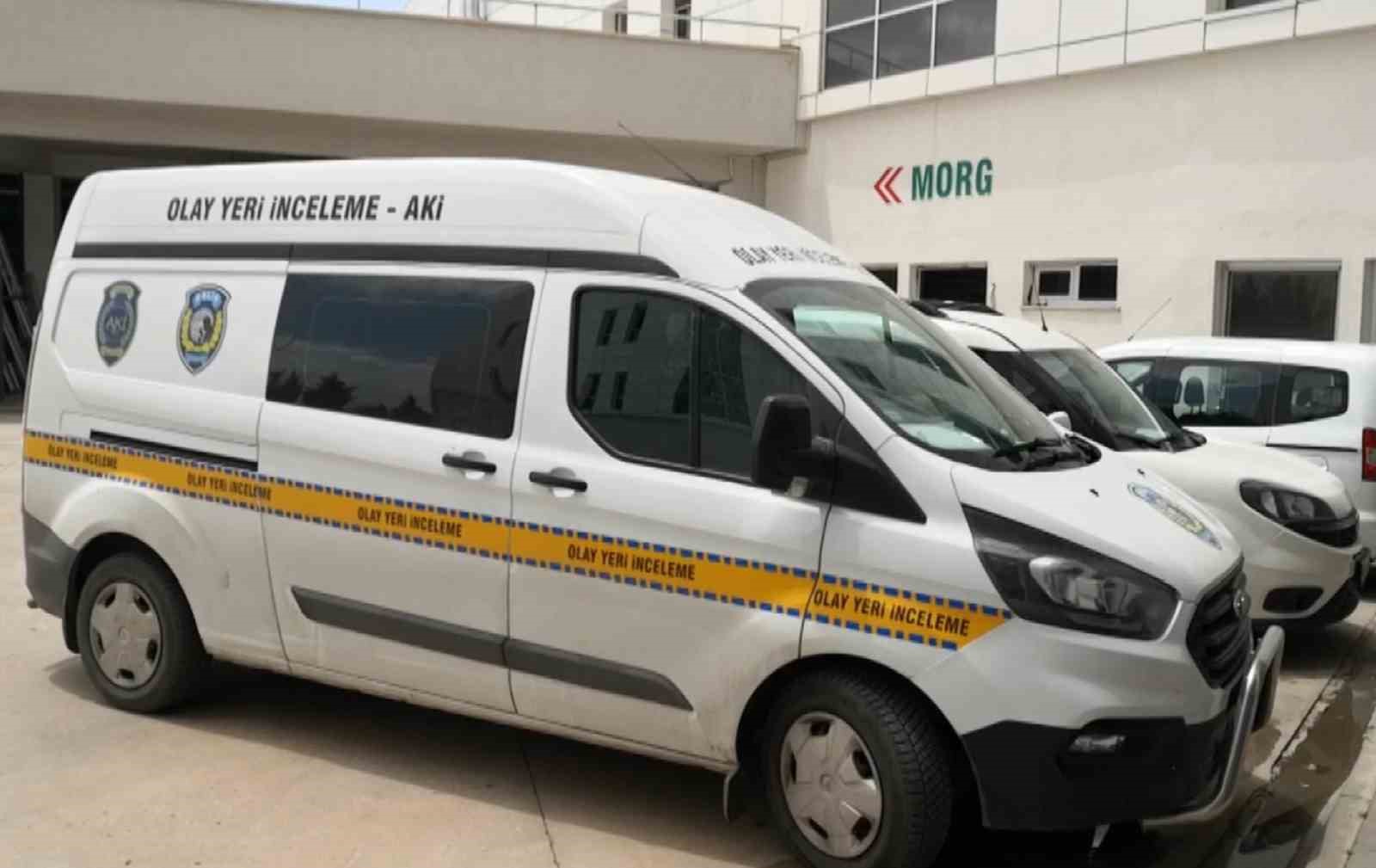ayni kiza ilgi duyan 16 yasindaki akranini bicaklayarak oldurdu 2 MCV8PZV9