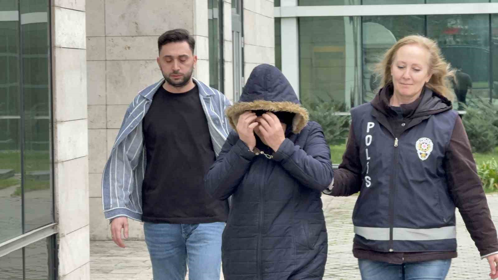 ayni kuyumcudan iki kez altin calan kadin tutuklandi 0 8LMZZtiC