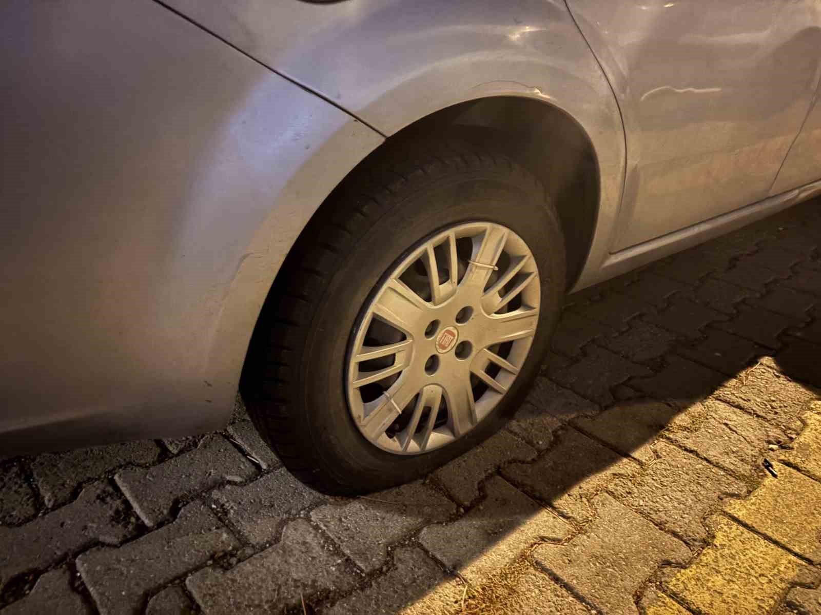 ayni otoparktaki 5 otomobilin lastigini kestiler 2