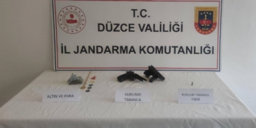 ayni-yontemle-evleri-soyan-3-hirsiz-yakalandi-C8ANRwyg.jpg