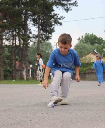 ayristirilmamis-cop-bulmak-neredeyse-imkansiz-7den-70e-geri-donusum-seferberligi-QYMC2kZk.jpg