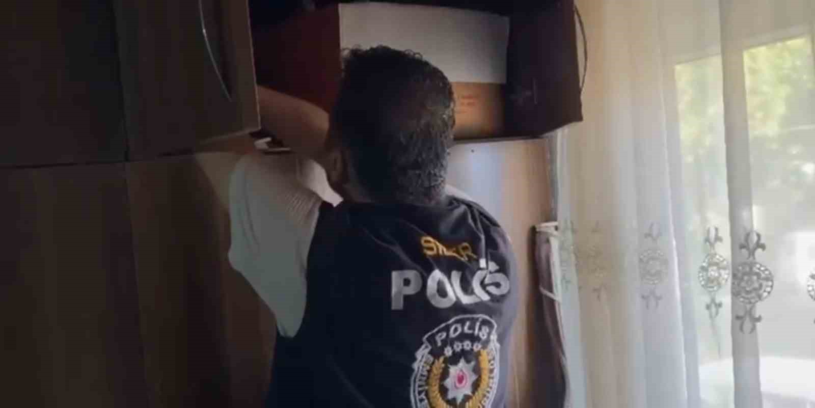 ayvalik merkezli 11 ilde dev nitelikli dolandiricilik operasyonu 0 8wjYVeph