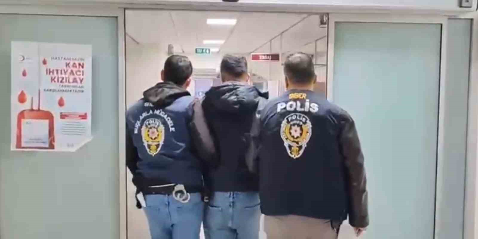ayvalik merkezli 11 ilde dev nitelikli dolandiricilik operasyonu 2
