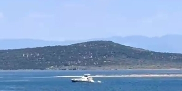 ayvalikta-denizde-kaybolan-genc-icin-arama-kurtarma-calismalari-suruyor-zMtHMxcz.jpg