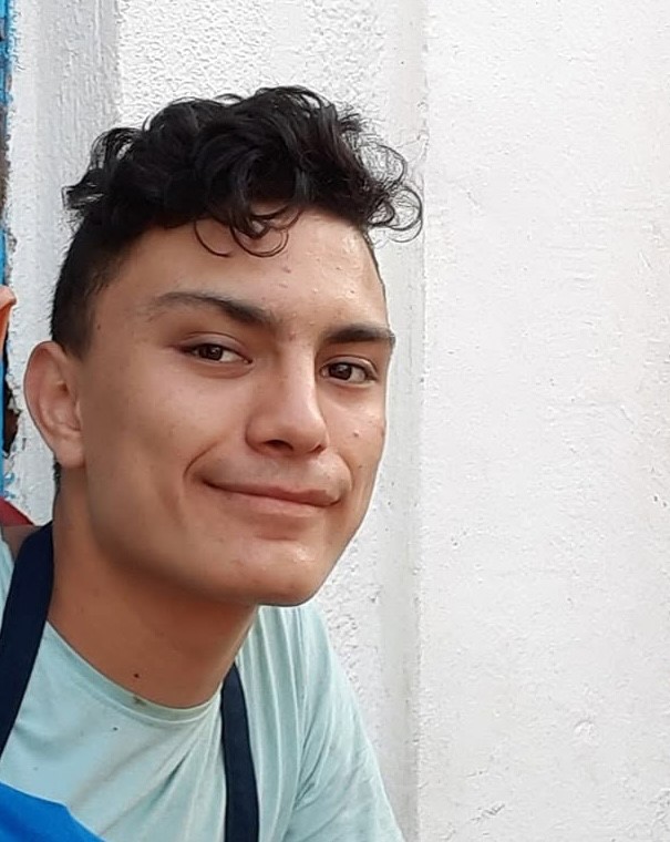 Ayvalık’ta denizde kaybolan genci arama çalışmaları aralıksız sürüyor 7 ayvalikta denizde kaybolan genci arama calismalari araliksiz suruyor 3 yeAwnN16
