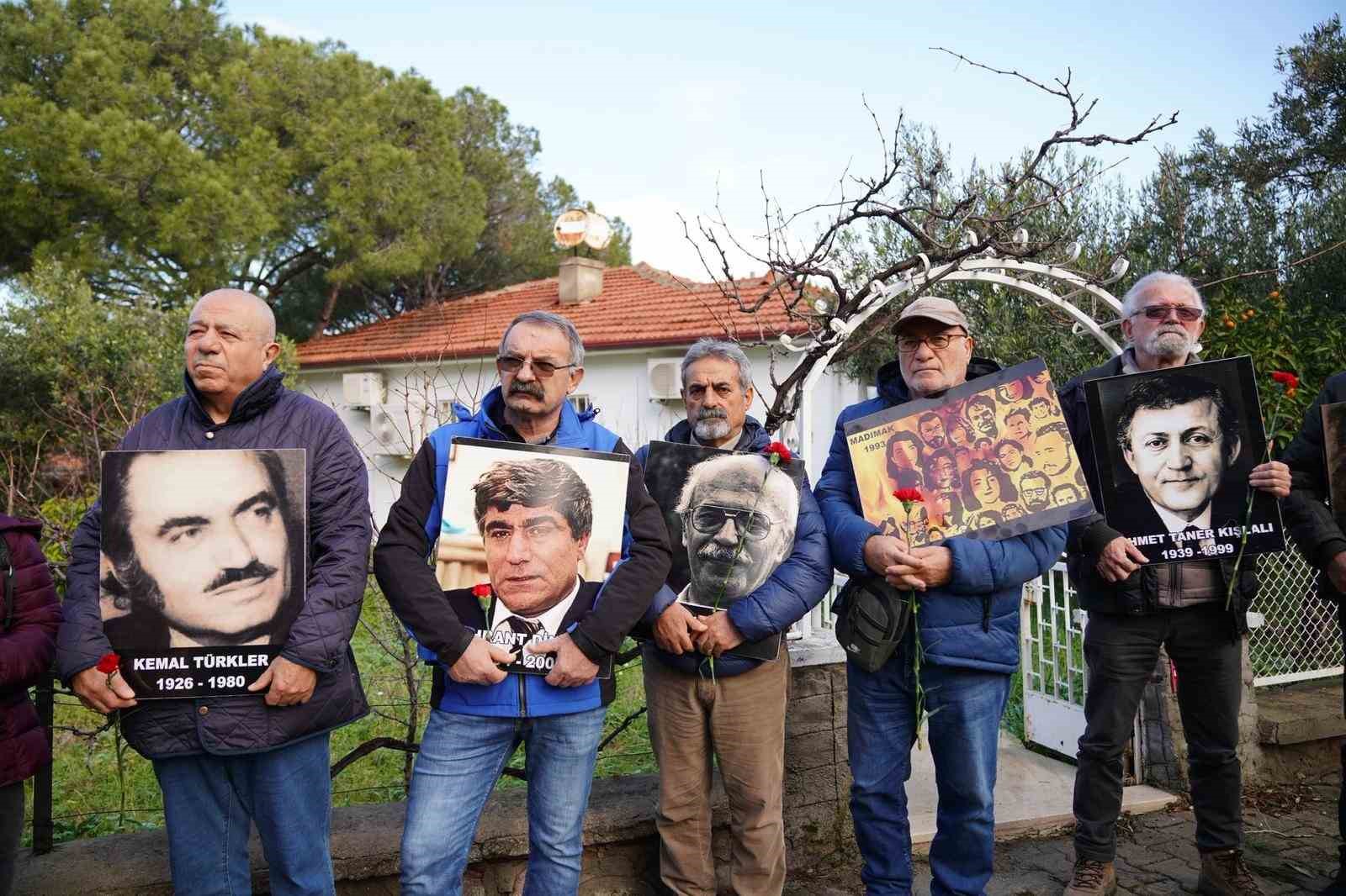ayvalikta ugur mumcu unutulmadi 3 nWmkSOnp