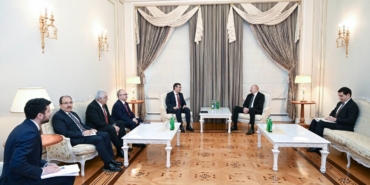 azerbaycan-cumhurbaskani-aliyev-cumhurbaskani-yardimcisi-yilmazi-kabul-etti-fbm681DG.jpg