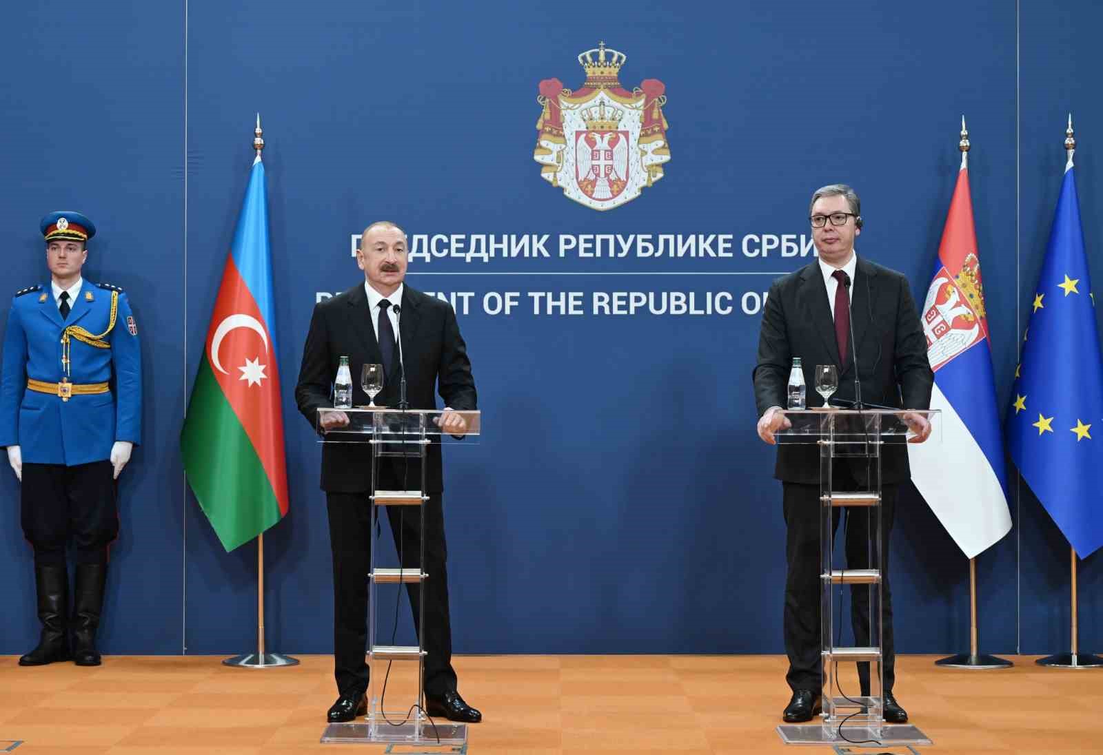 azerbaycan cumhurbaskani aliyev sirbistanda 4 N9skFK4V