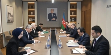 azerbaycan-disisleri-bakani-bayramov-iran-disisleri-bakan-yardimcisi-celalzade-ile-gorustu-4Mnld9Mx.jpg