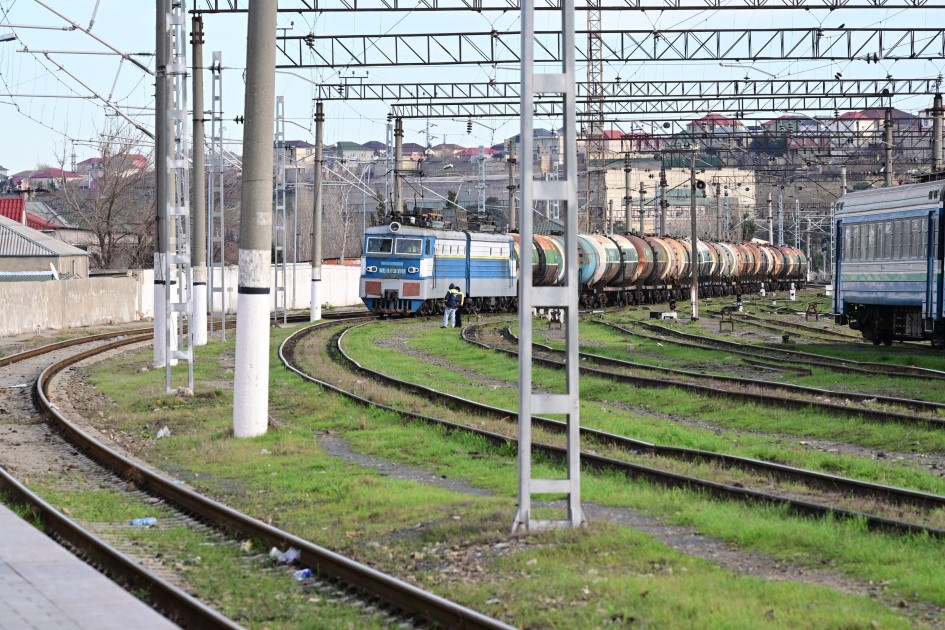 azerbaycandan ermenistana 979 tonluk benzin sevkiyati 2 Zz5X9kXw