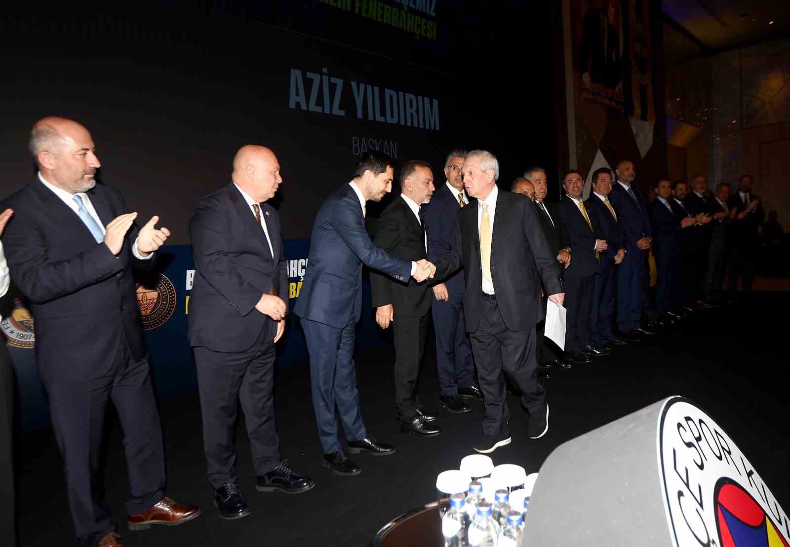 Aziz Yıldırım: "En büyük Fener sezonu başlamıştır" 6 aziz yildirim en buyuk fener sezonu baslamistir 2 XpEHIJB1