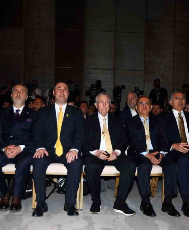 aziz-yildirim-en-buyuk-fener-sezonu-baslamistir-2s7OsJDy.jpg