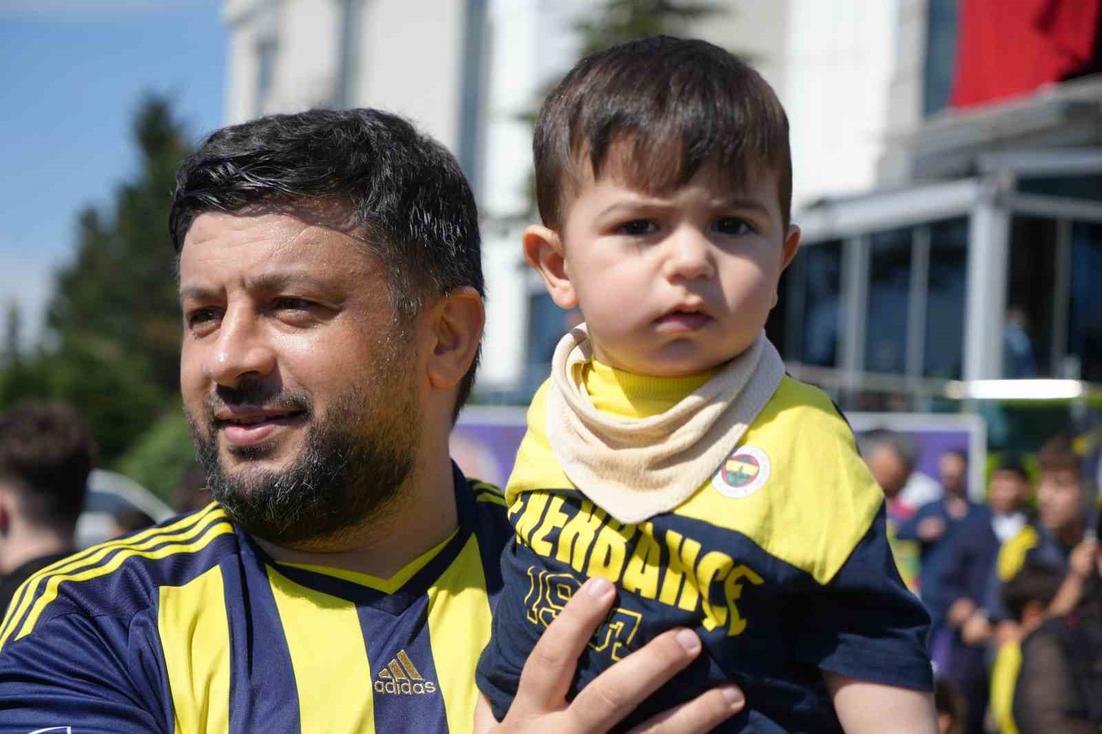 aziz yildirim iki santrforla prensipte anlastik 1 FuJyNh7I