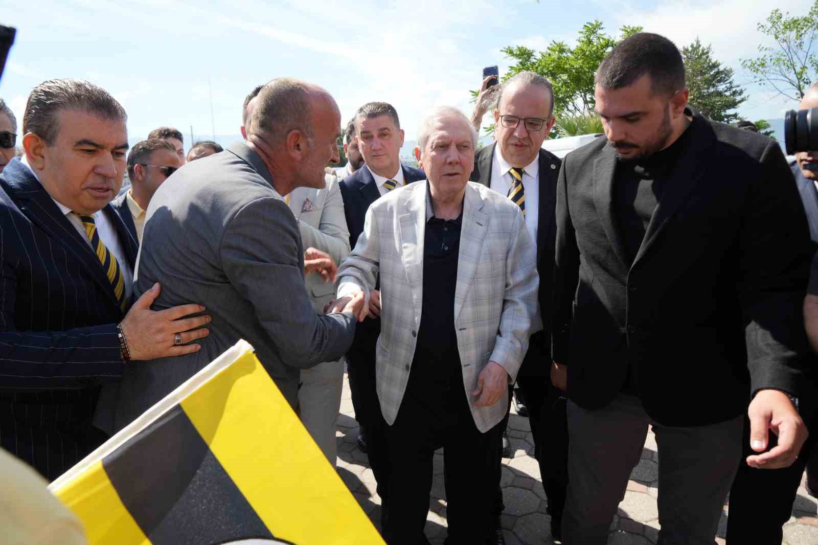 aziz yildirim iki santrforla prensipte anlastik 3 uLgYSTPI