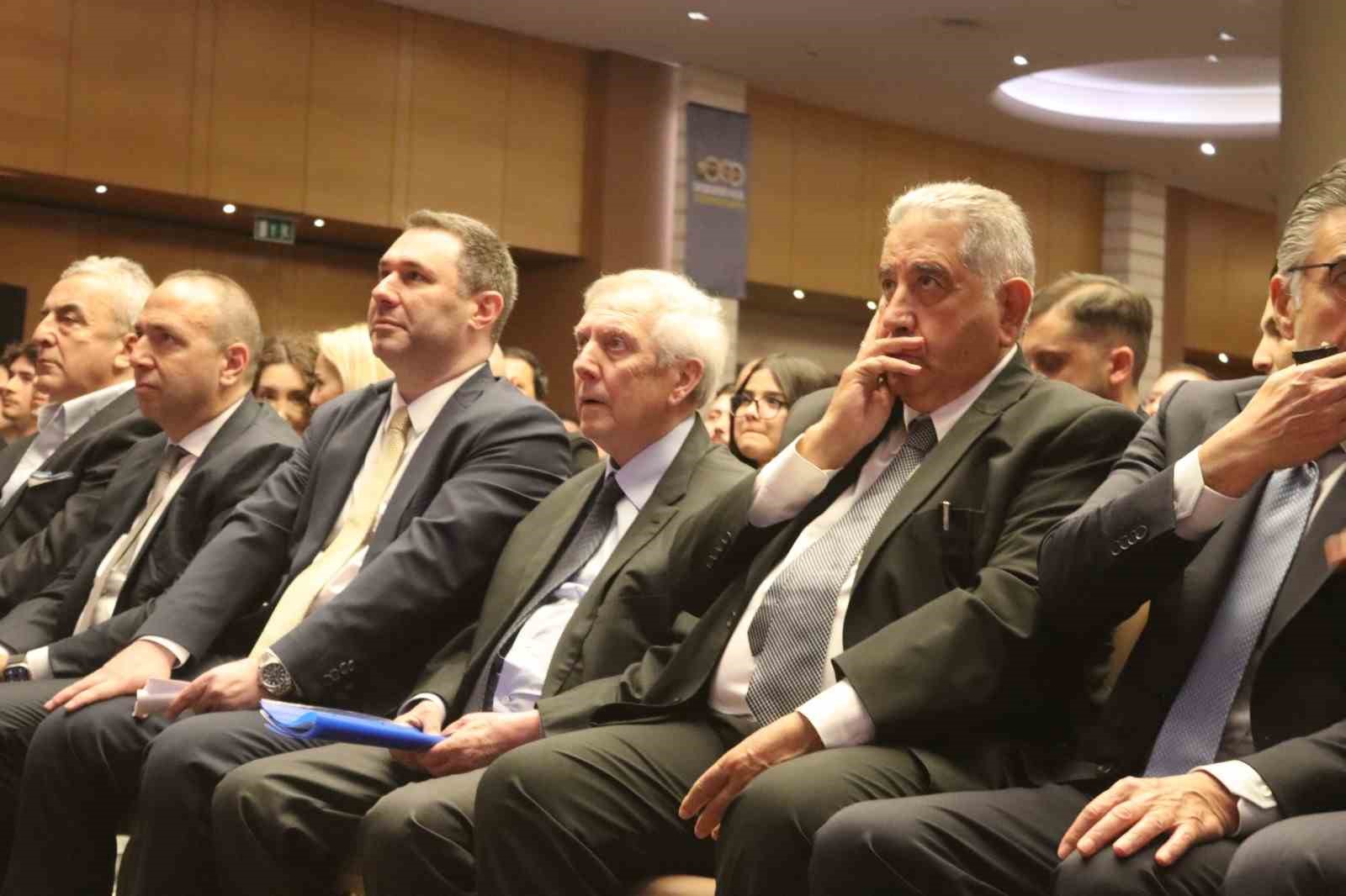 aziz yildirim izmirde kongre uyeleriyle bir araya geldi 7 sSl5uqIc