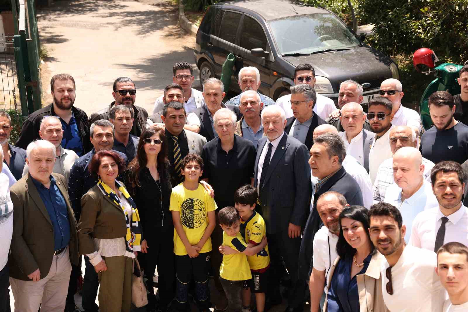 aziz yildirim sampiyon boksorlerle bir araya geldi 6 RqwGAd5P