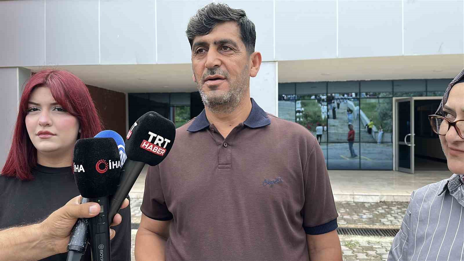 Baba, anne ve 2 kızı sınavda birbirlerine rakip oldu 7 baba anne ve 2 kizi sinavda birbirlerine rakip oldu 3 p91bgzVa