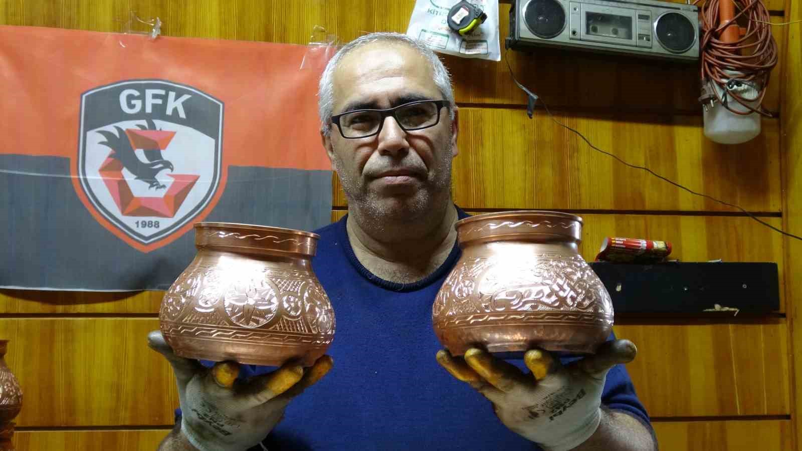 baba meslegi bakirciligi 40 yildir ayni dukkanda surduruyor 3