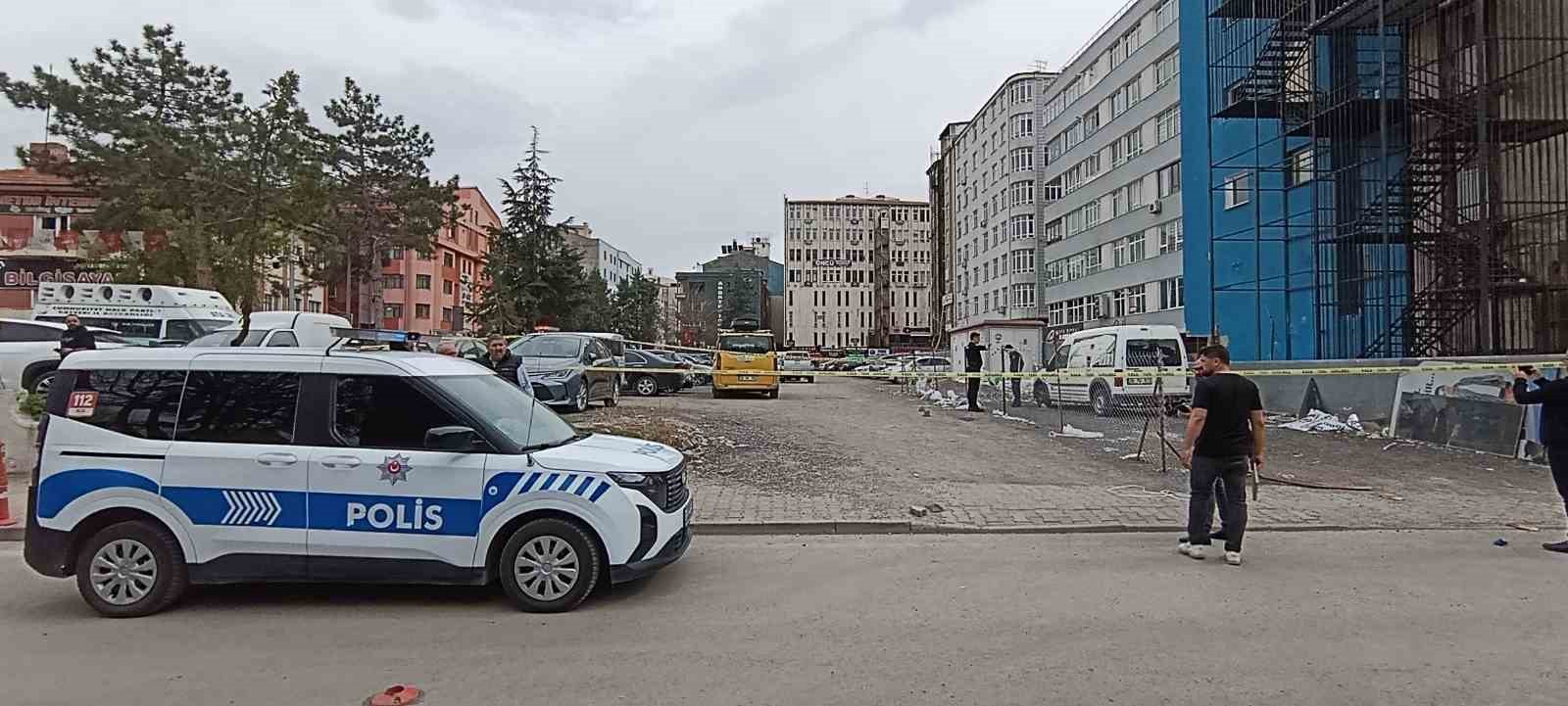 baba ogul insaat iscilerine ates acti 2 yarali 2 1ypgfsl6