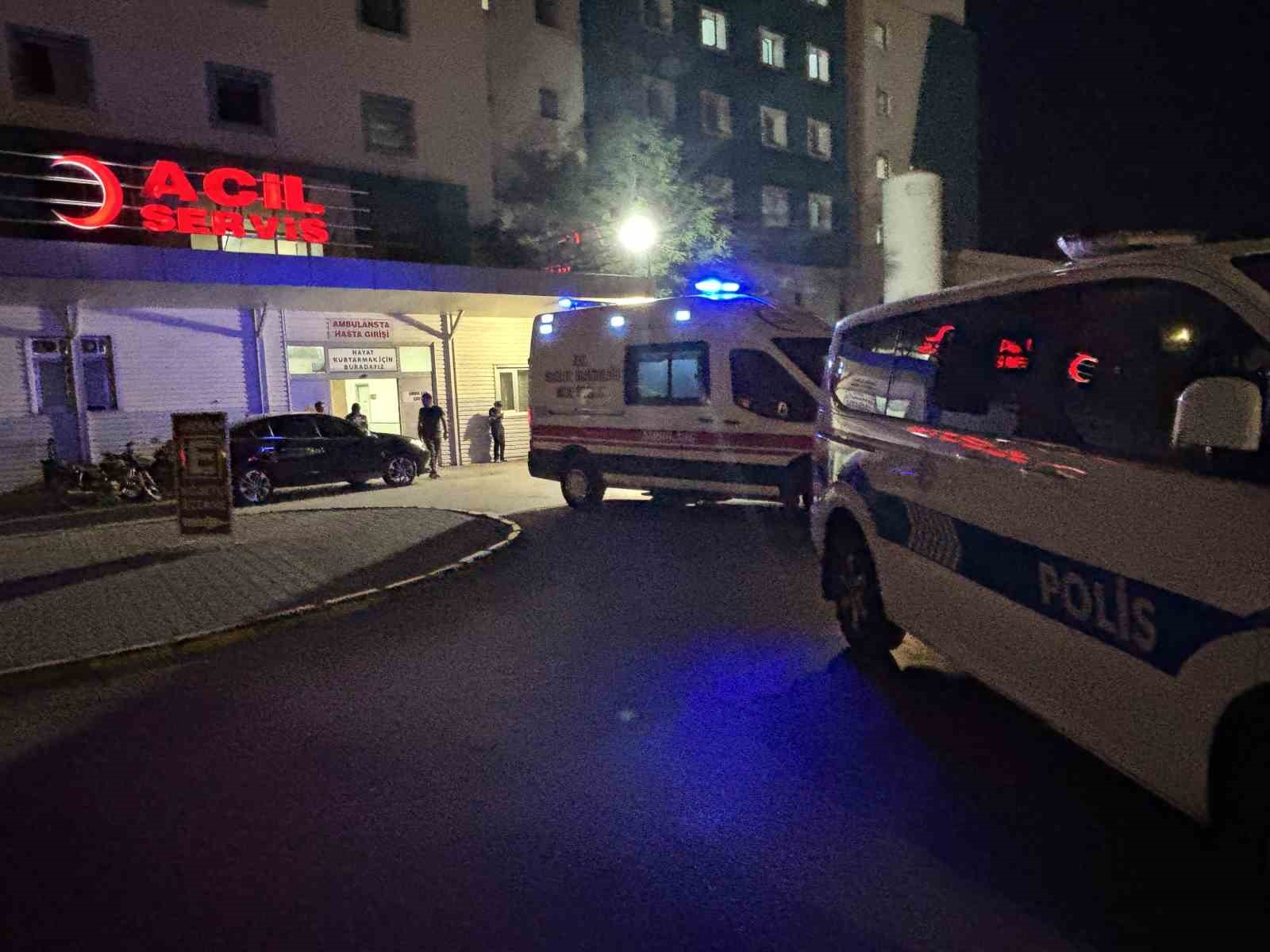 baba tartistigi oglunu bicaklayarak oldurdu 0 4cWkmm37