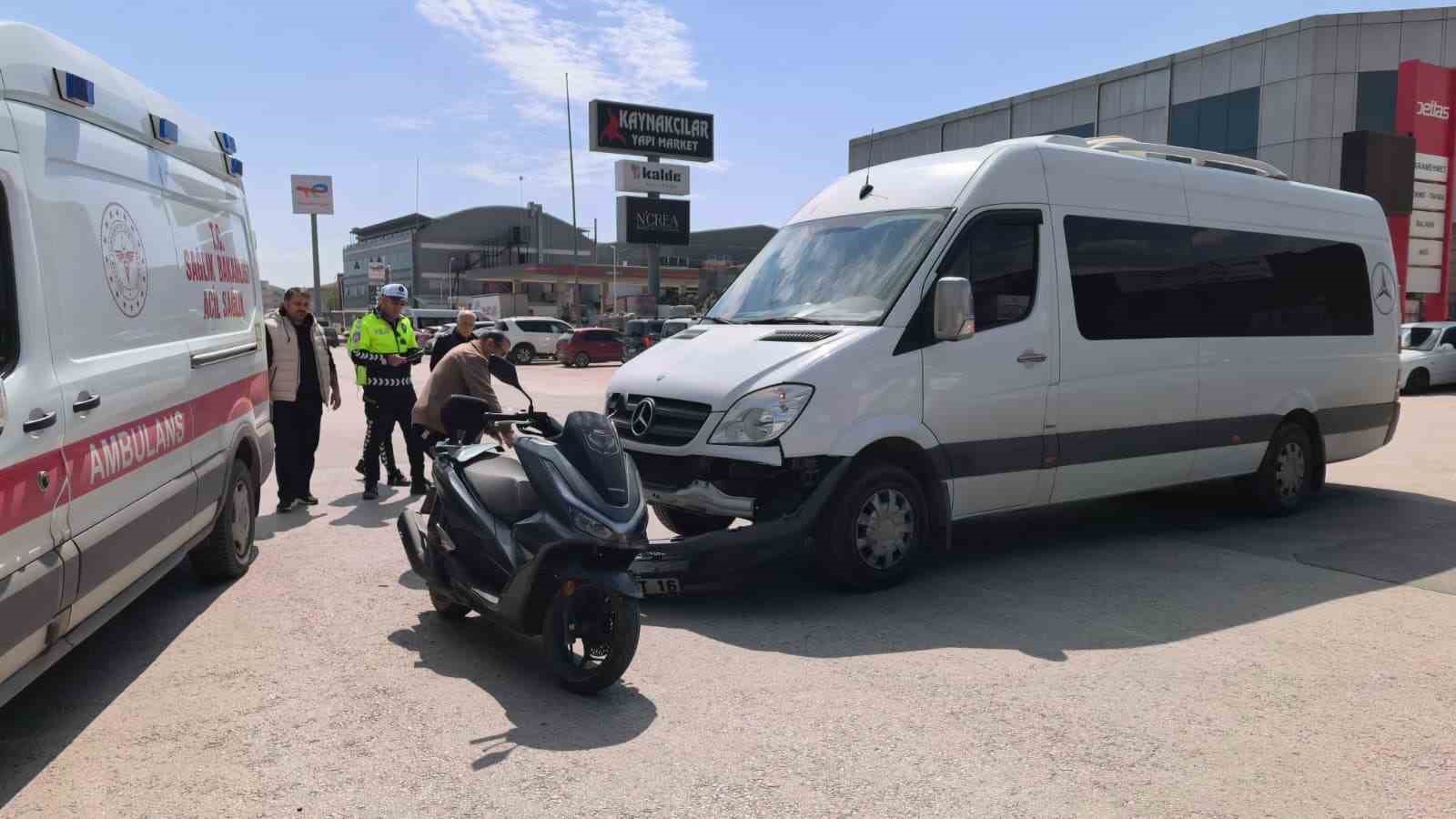 baba ve kizi motosiklet kazasinda yaralandi 1 EILySC1E