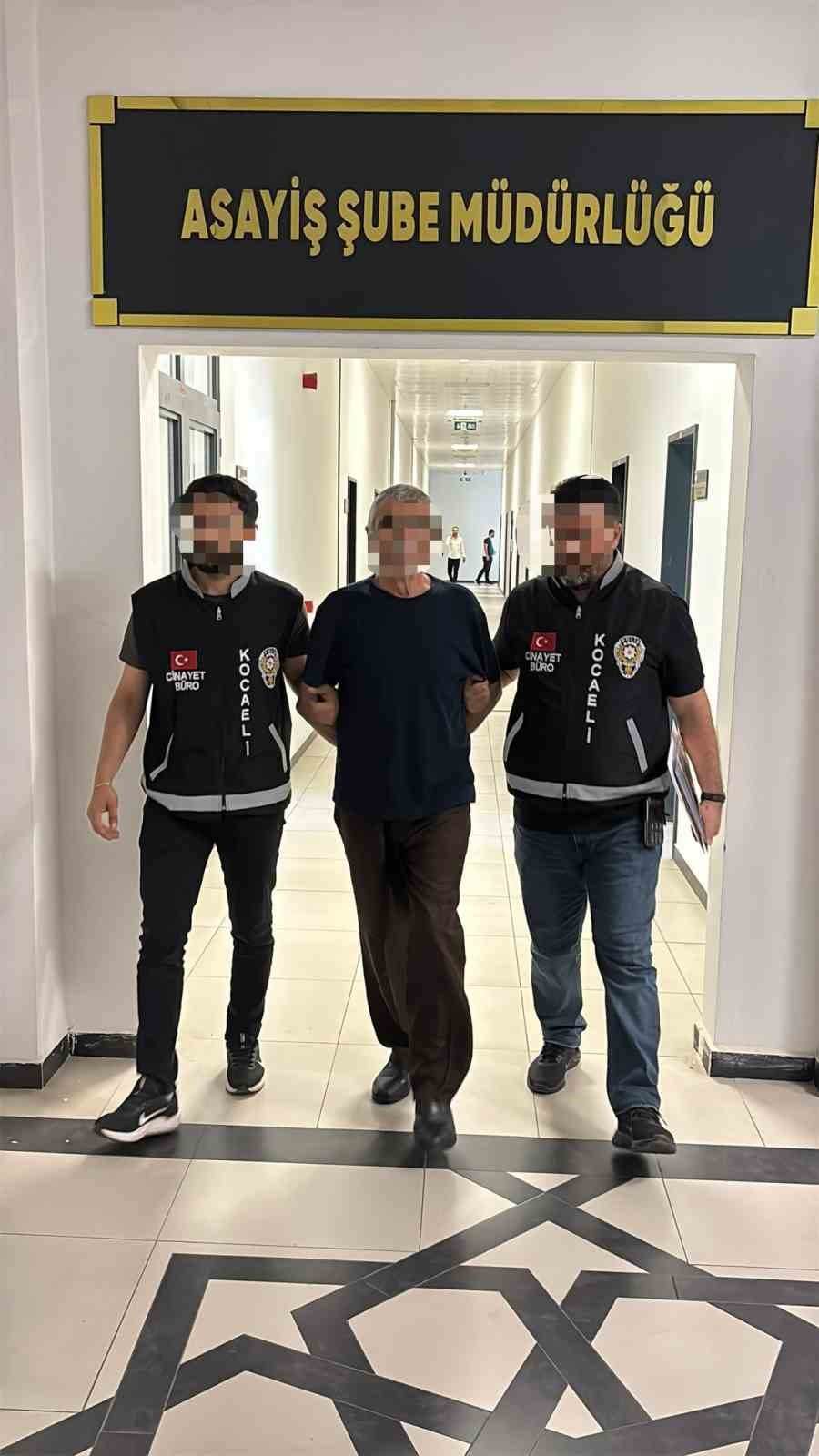 baba ve oglu sokak ortasinda olduren yasli adam keske dolandirilmasaydim 6 rJvXmliE