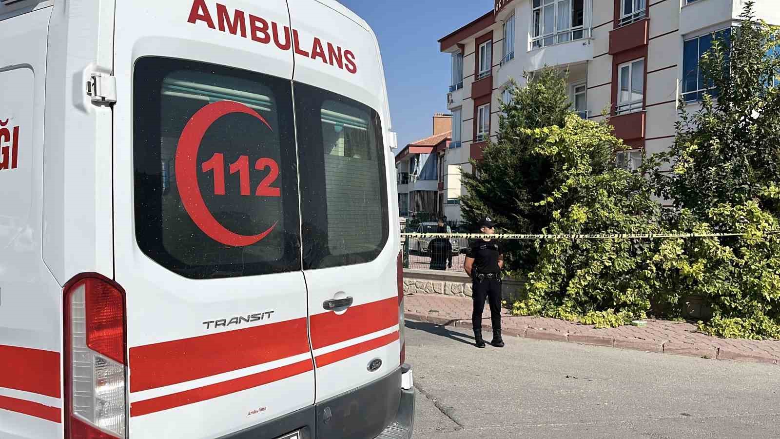 baba ve oglunu olduren sanik cocugu gorseydim babasini da vurmazdim 0 qMHDMeNE