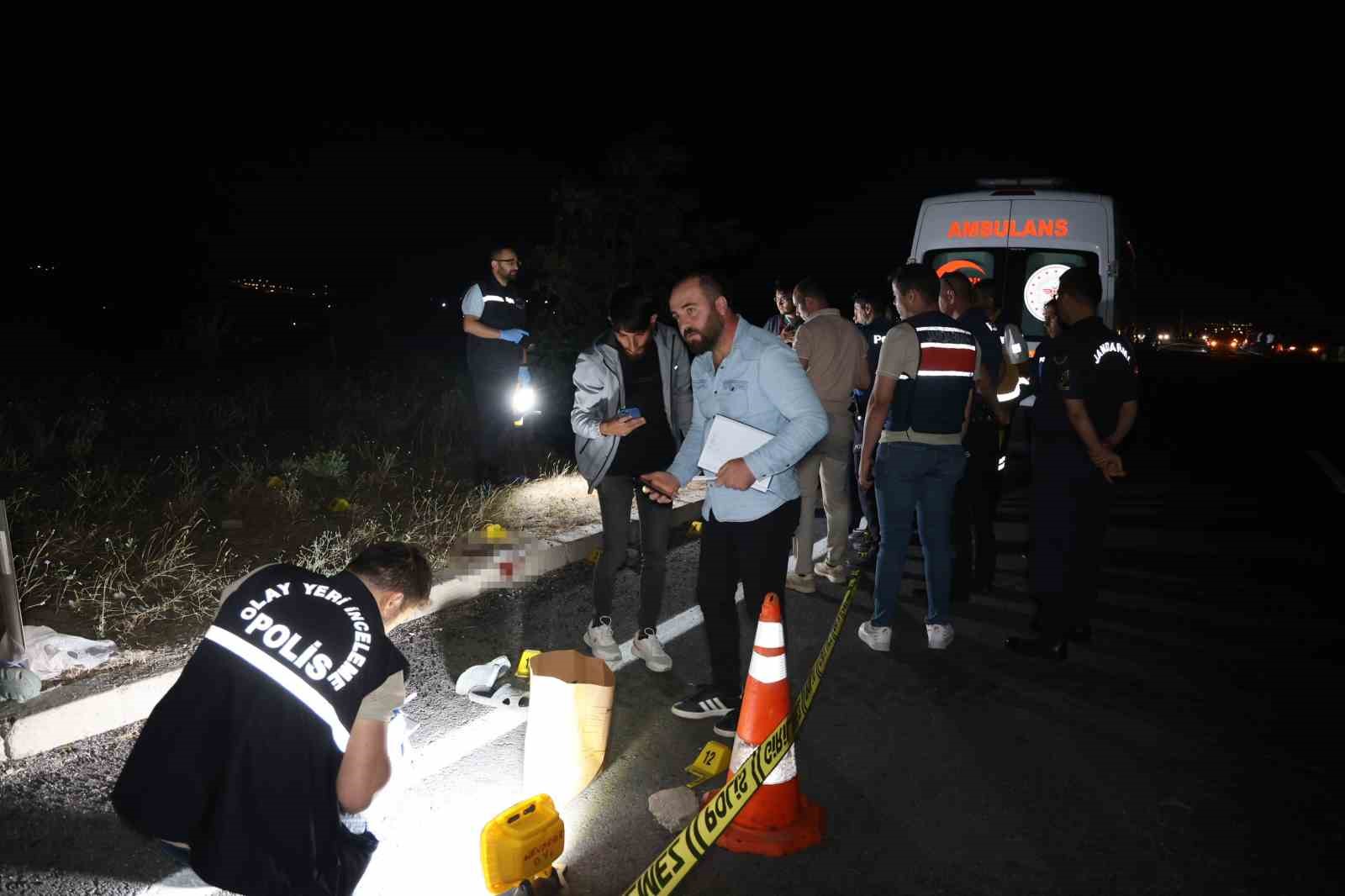 baba ve ogulu olduren saniga 62 yil hapis cezasi 1 rHj8AzNz