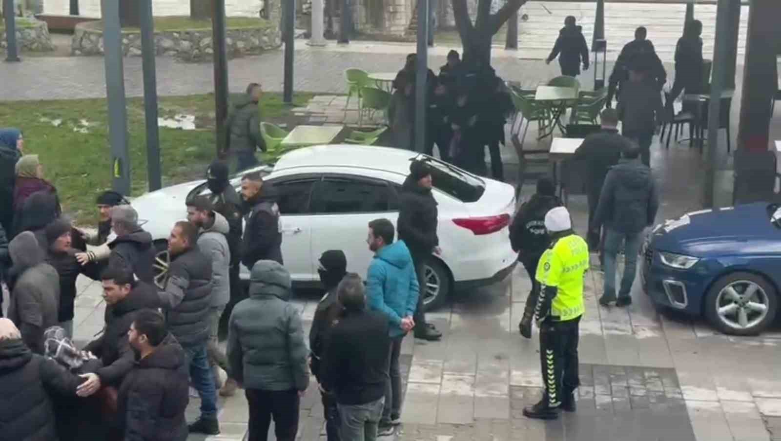 babaanne ve iki torununun oldugu cinayetin sanigi mahkemede kendini savundu 4 zlV43Ssz