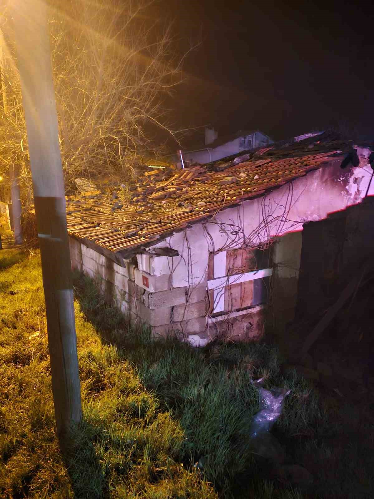 Babaeski’de müstakil ev yangını: 1 ölü 5 babaeskide mustakil ev yangini 1 olu 1 WvJYF9gl