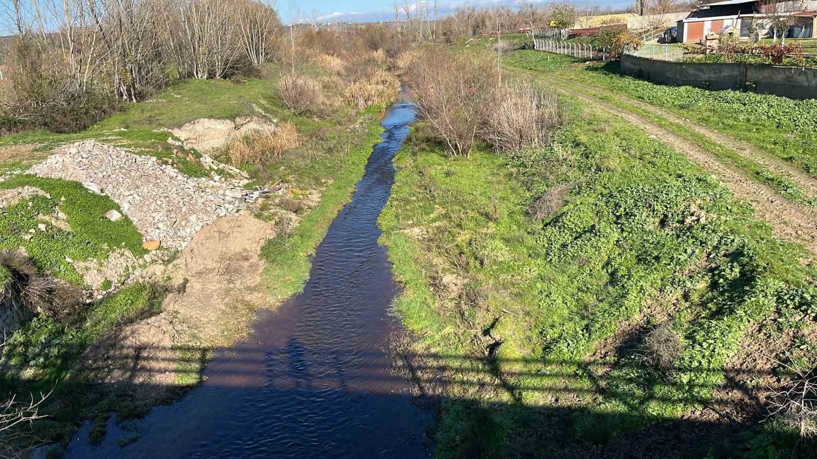 babaeskide seytan deresinin rengi kahverengiye dondu 1