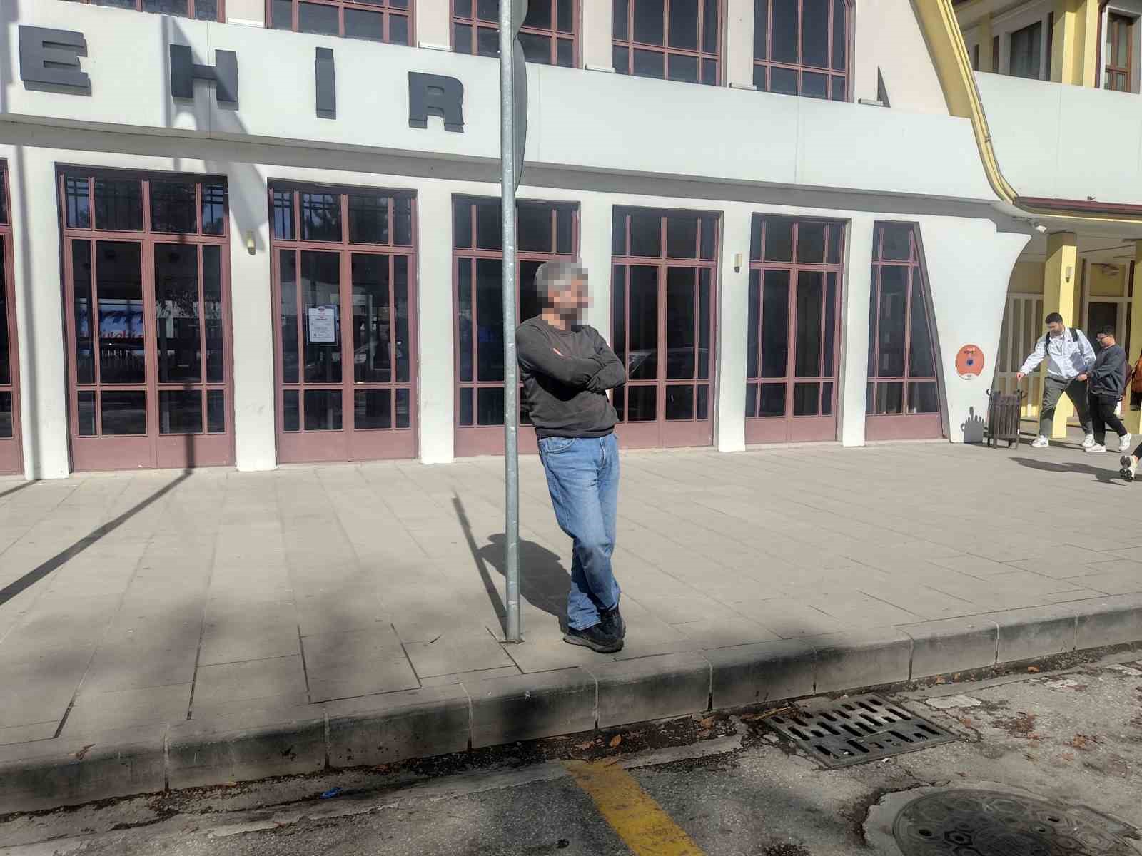 babanin otizmli ogluna siddet uyguladigi iddiasi polisi harekete gecirdi 1 YFfLy6Ku