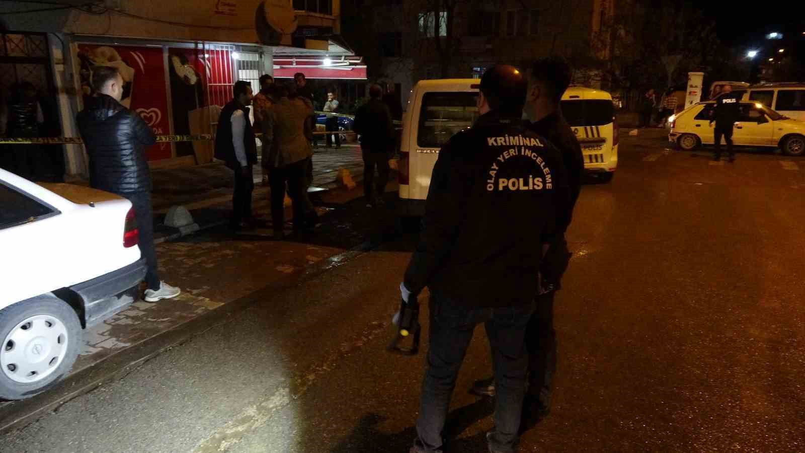 Babasını öldüren sanığa 17 yıl hapis cezası 4 babasini olduren saniga 17 yil hapis cezasi 0 7DaWyRbq