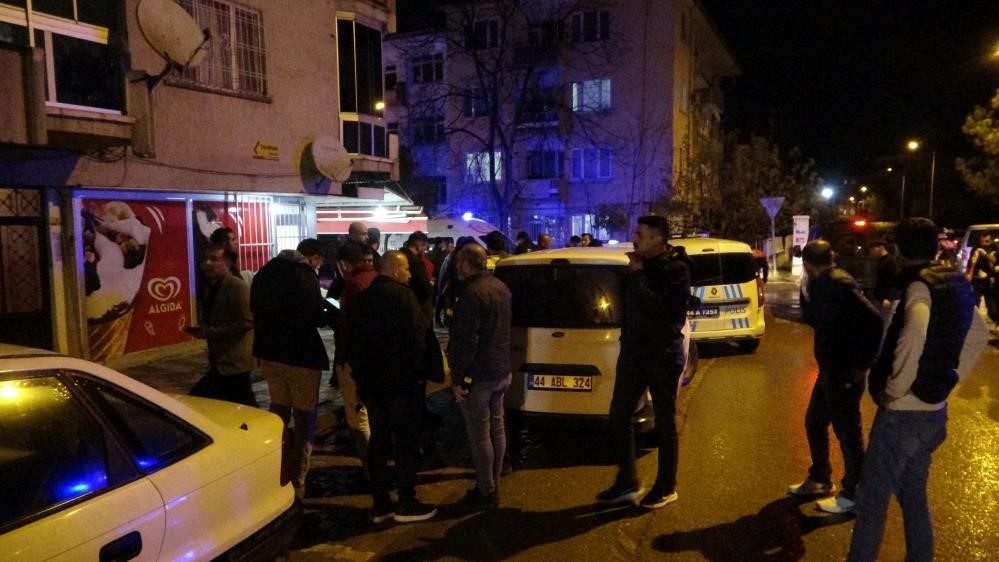 Babasını öldüren sanığa 17 yıl hapis cezası 5 babasini olduren saniga 17 yil hapis cezasi 1 J9X9HMez