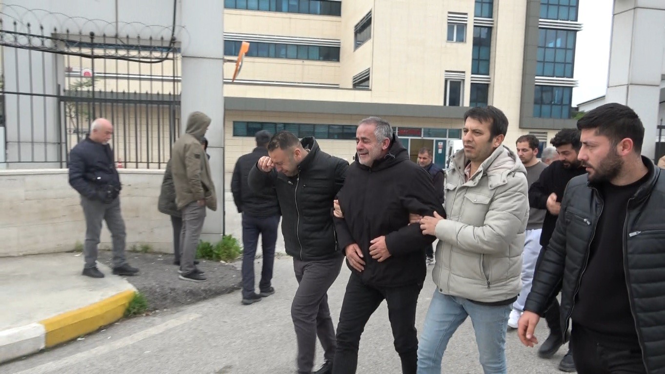 Babasının "Oğlum ölmeyecek" feryadı yürek burkmuştu, genç işçi kurtarılamadı 7 babasinin oglum olmeyecek feryadi yurek burkmustu genc isci kurtarilamadi 3 S7YdSN1T