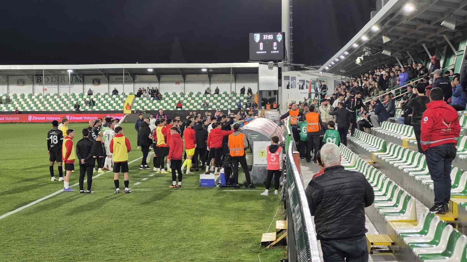 bacunaya irkcilik iddiasi emniyette son buldu 3 EuMJggDw