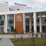 bafra-devlet-hastanesinde-trilece-tatlisi-alarmi-50-kisi-zehirlenme-suphesiyle-tedavi-altina-alindi-DNwEfyWl.jpg