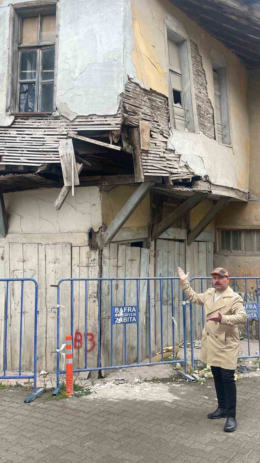 bafrada cokme riski tasiyan yapilar icin belediyenin daha ciddi onlemler almasi istendi 5 wwXqul45