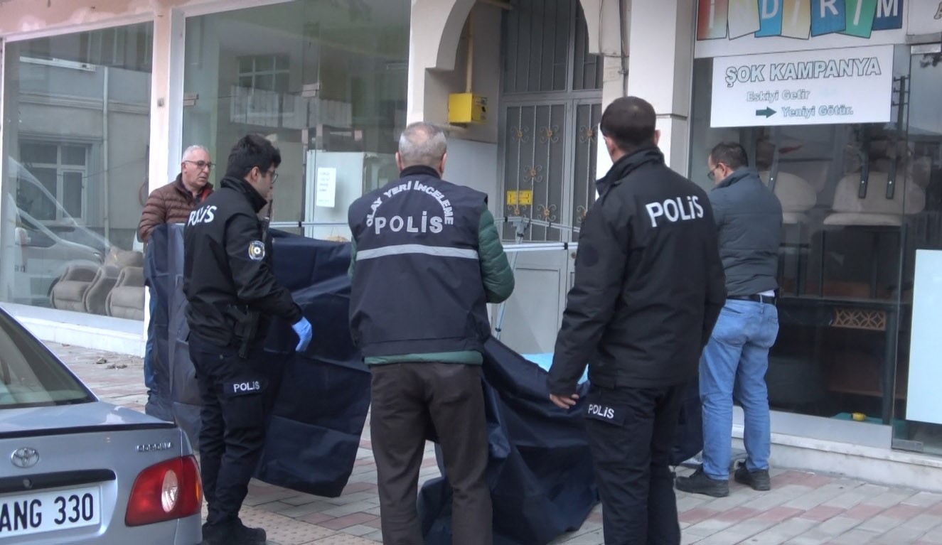 bafrada darp edilen sahis olu bulundu 1 XCDU33nN