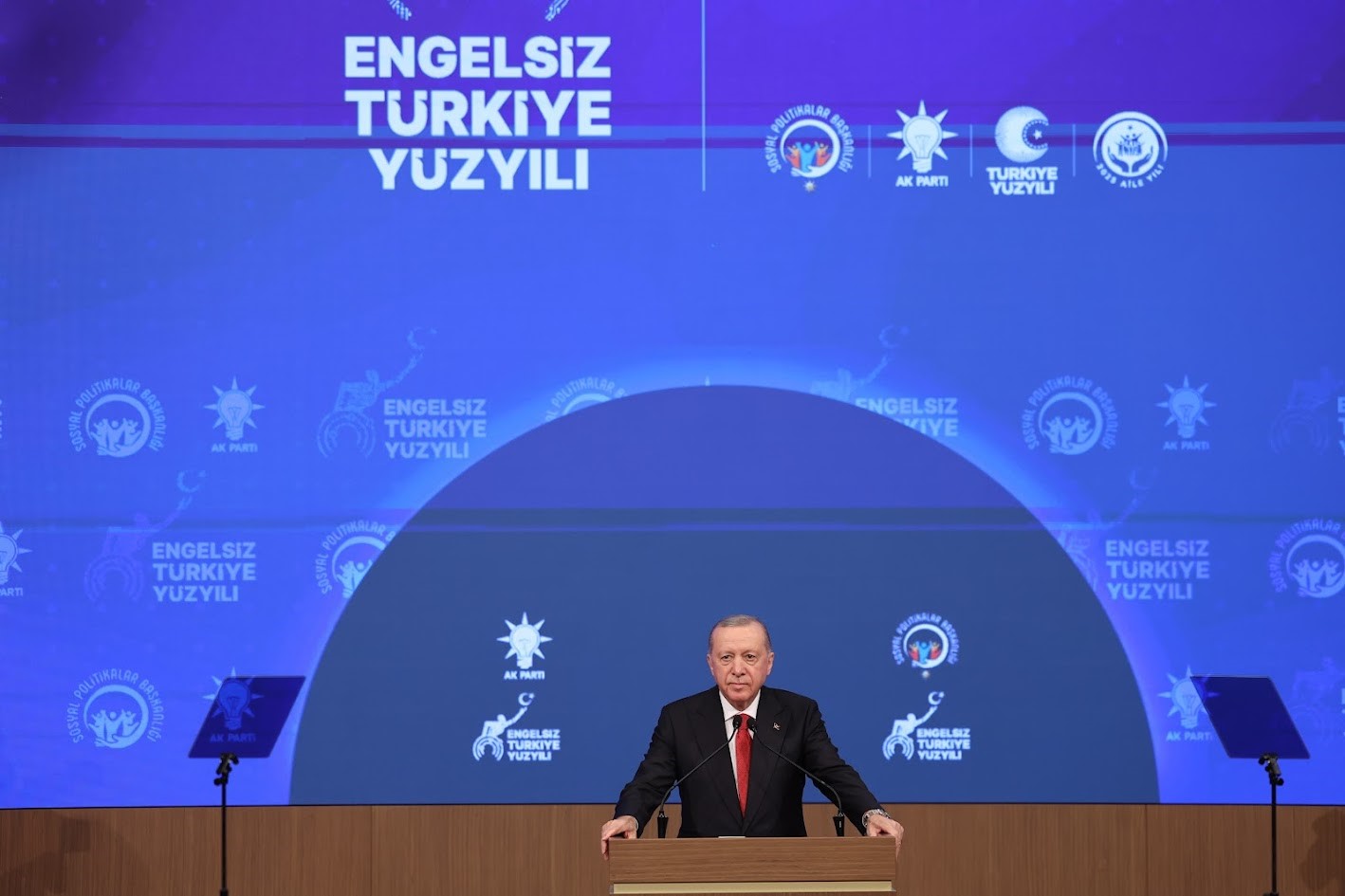 bagcilar belediyesi engelliler sarayi kursiyerleri turkiye bulusmasina katildi 1 SQOsn7z5