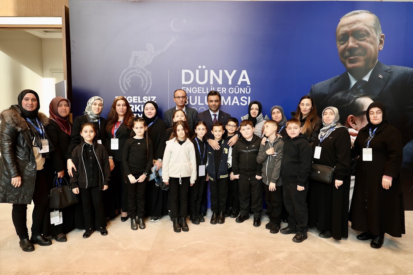 bagcilar belediyesi engelliler sarayi kursiyerleri turkiye bulusmasina katildi 2